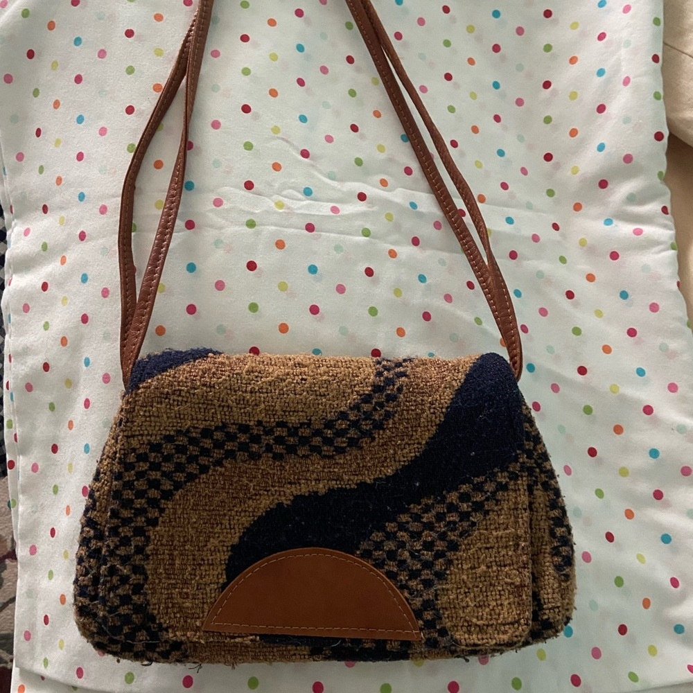 Carpetbags of America blue and brown crossbody